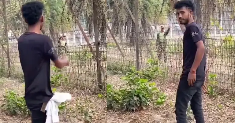 কসবা সীমান্তে বাংলাদেশি যুবকের বাগবিতণ্ডা